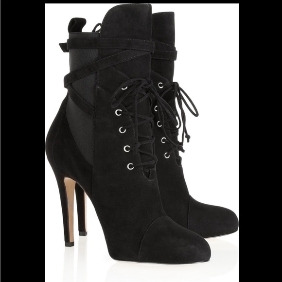 Oscar de la Renta Shoes - OSCAR de La Renta- Suede Black Lace up boots- Size 37- box included